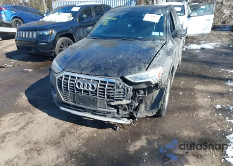 2020 Audi Q3 Premium Plus 45 Tfsi Quattro Tiptronic z USA, uszkodzony, nr VIN WA1BECF37L1040601